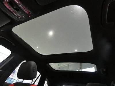 MERCEDES-BENZ GLA - 7