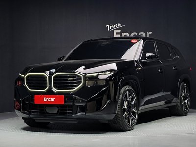 2025 BMW XM 照片 1