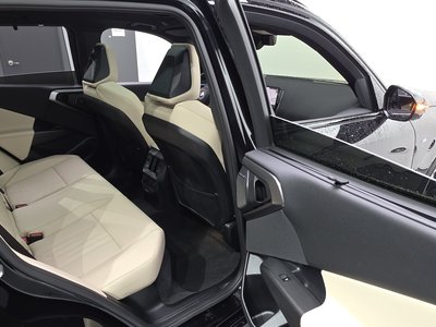 2025 BMW X3 缩略图 17