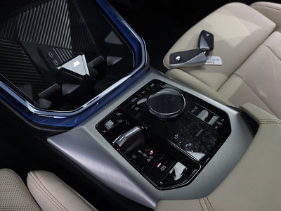 2025 BMW X3 缩略图 12