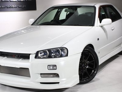 NISSAN SKYLINE - 1