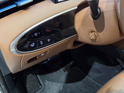 2024 Genesis GV70 — миниатюра 26