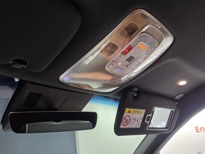2024 Genesis GV70 — миниатюра 25