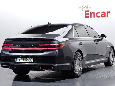 صورة 3 لـ 2021 Genesis G90