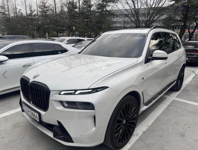 BMW X7 - View 1