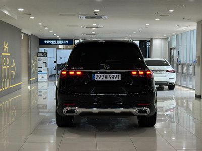 MERCEDES-BENZ GLS - 2