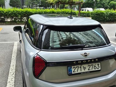 صورة 4 لـ 2025 MINI COOPER C