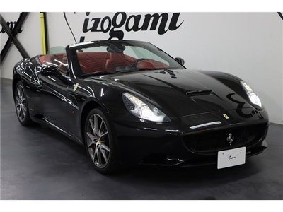 صورة مصغرة 14 لـ 2010 Ferrari CALIFORNIA