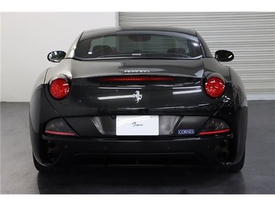 2010 FERRARI CALIFORNIA — фото 3