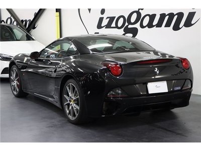 2010 FERRARI CALIFORNIA — фото 2