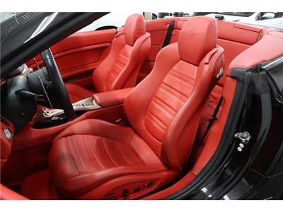صورة مصغرة 17 لـ 2010 Ferrari CALIFORNIA
