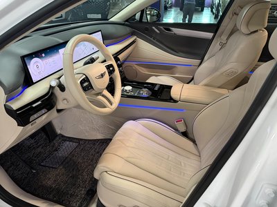 GENESIS G80 (RG3) - 2
