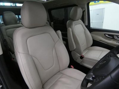 صورة 6 لـ 2021 Mercedes-BENZ V-CLASS