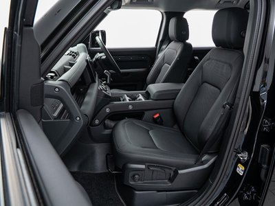 صورة مصغرة 111 لـ 2025 LAND Rover DEFENDER