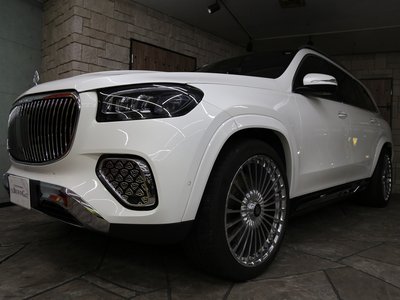 MERCEDES-BENZ GLS - 8