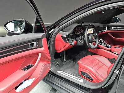 PORSCHE PANAMERA - 10