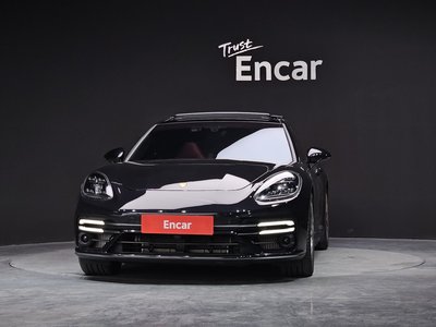 PORSCHE PANAMERA - 2