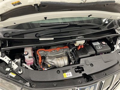 TOYOTA ALPHARD - 10