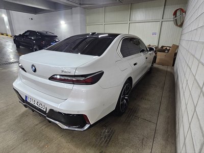 BMW 7 SERIES - 5