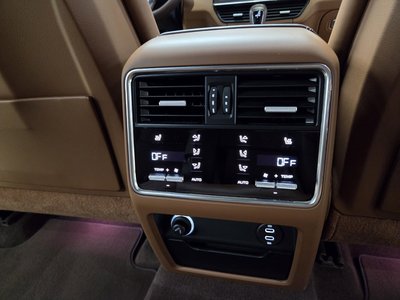 2021 Porsche CAYENNE — миниатюра 19