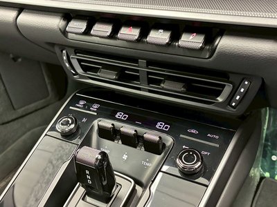 2020 Porsche 911 — миниатюра 36