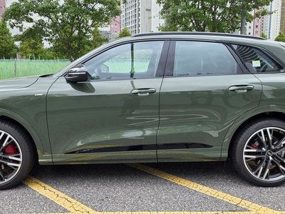 2025 AUDI Q5 photo 5