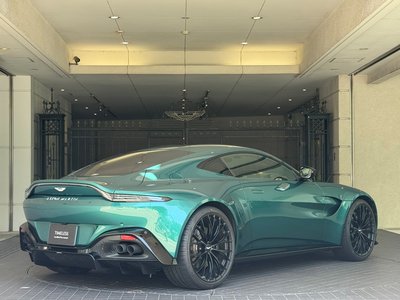 صورة 9 لـ 2024 Aston Martin VANTAGE