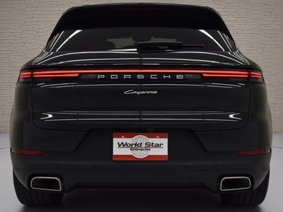 PORSCHE CAYENNE - 8