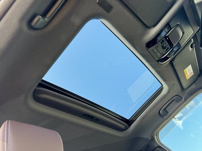 TOYOTA LAND CRUISER 250 - 7