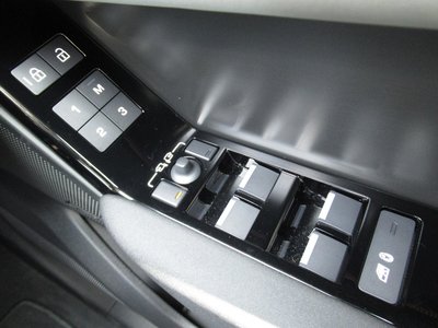 2024 LAND Rover RANGE ROVER VELAR 缩略图 153