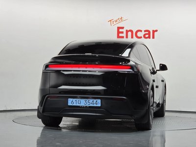 2025 Tesla MODEL Y 照片 3