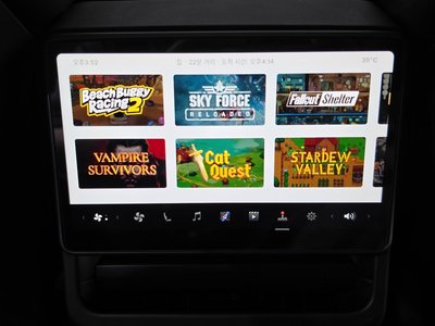 2025 Tesla MODEL Y thumbnail 34