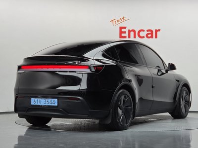 2025 Tesla MODEL Y 照片 5