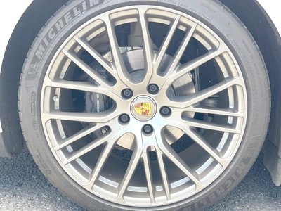 صورة مصغرة 63 لـ 2022 Porsche PANAMERA