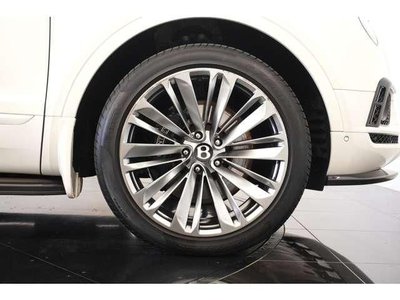 BENTLEY BENTAYGA - 4