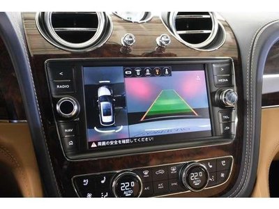 BENTLEY BENTAYGA - 5