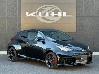 TOYOTA GR YARIS - 10