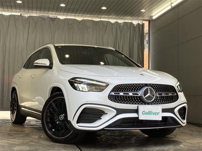 MERCEDES-BENZ GLA - 1