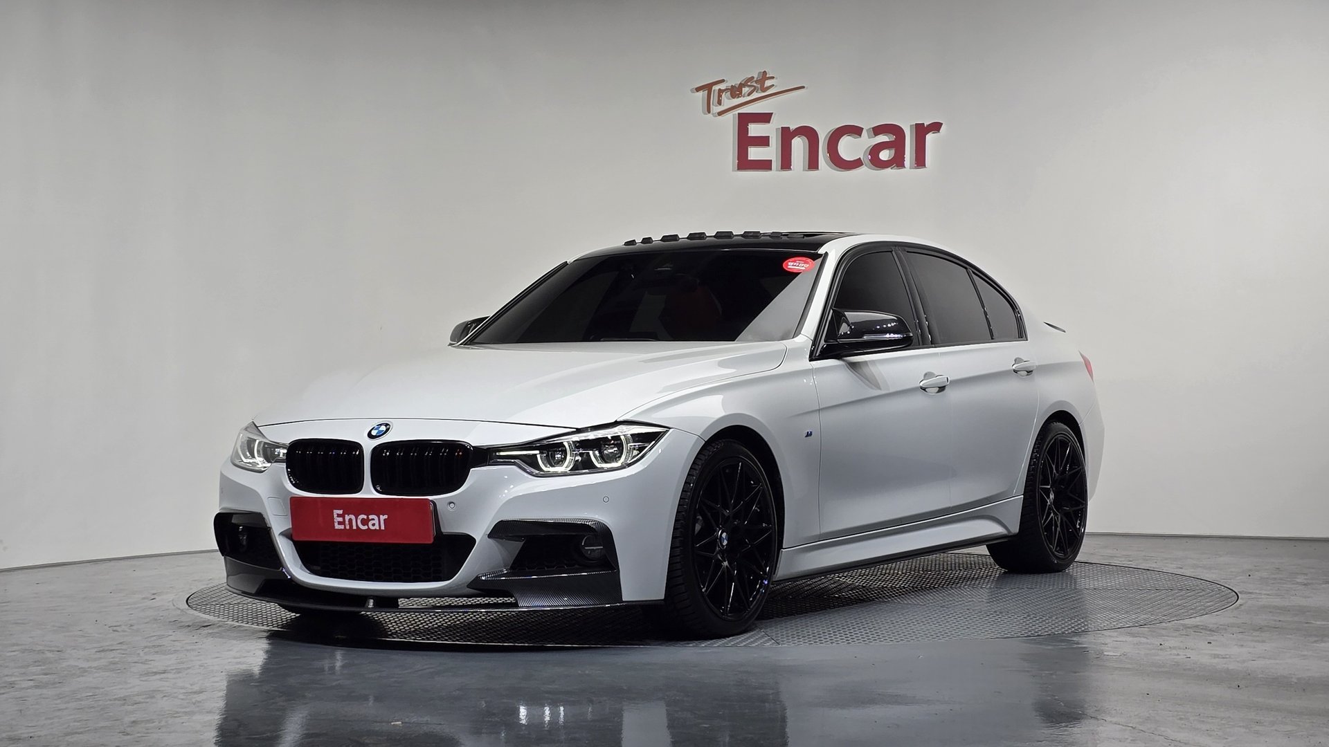 BMW 3 SERIES - View 1