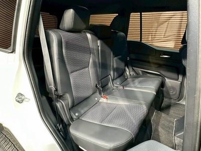 TOYOTA LAND CRUISER 250 - 9