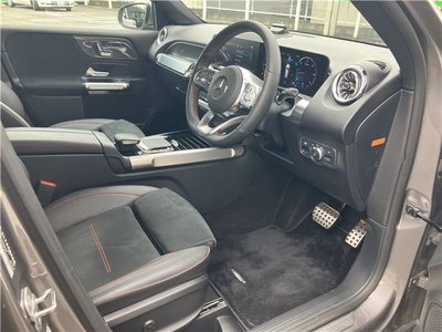 MERCEDES-BENZ GLB - 8