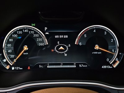 GENESIS GV80 - 8