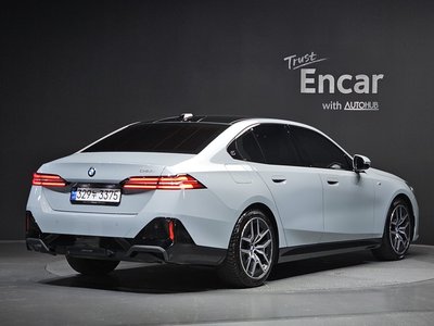 BMW 5 SERIES - 3