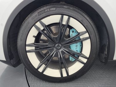 TESLA MODEL Y - 6