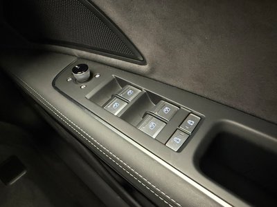 2025 AUDI A8 缩略图 52