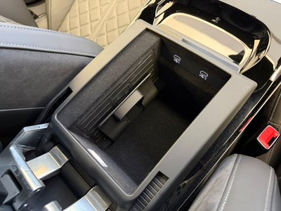 2025 AUDI A8 缩略图 25