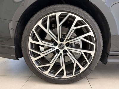 2025 AUDI A8 缩略图 40