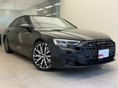 AUDI A8 - 6