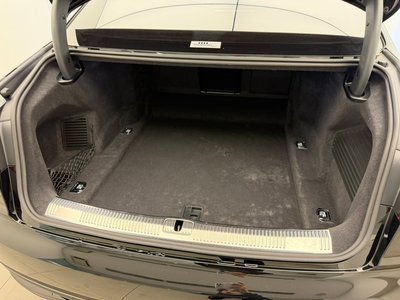 2025 AUDI A8 缩略图 36