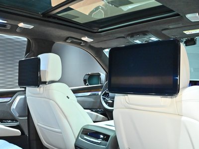 CADILLAC ESCALADE - 3